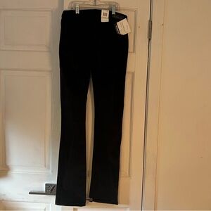 Calvin Klein Jeans NEW Women’s size 2/32 Power Stretch Straight Leg Velvet Jean